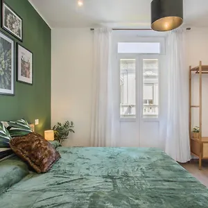 Guest house Versilia Mia - At 8min By Walk! New Rooms! Air Condition!, Viareggio