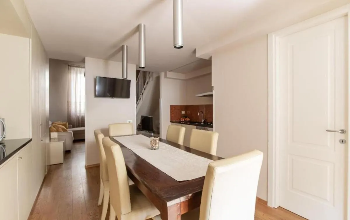 Gold Apartment Viareggio